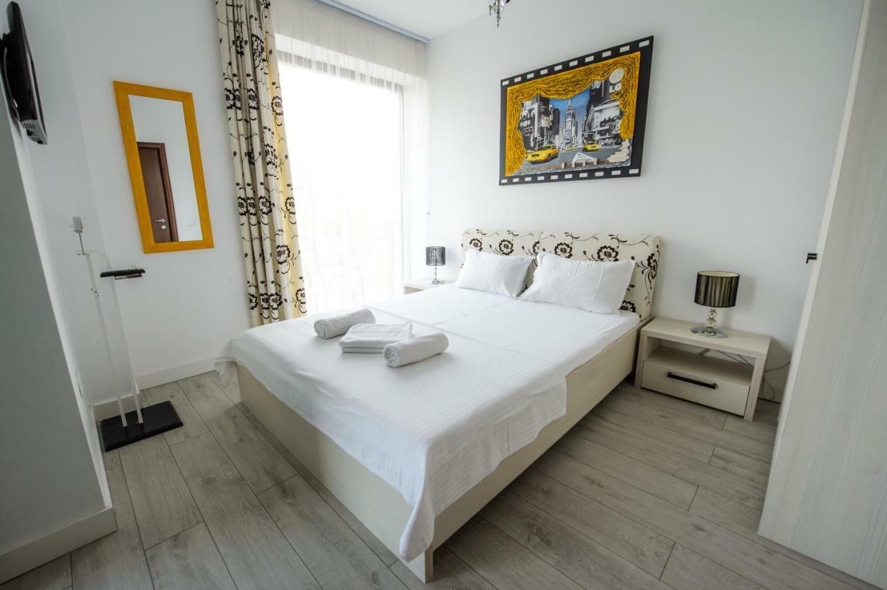 Blue Bike Seaview Apartment Mamaia Exterior foto